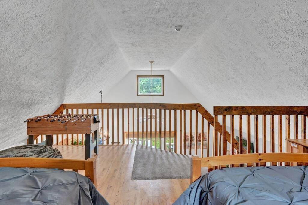 The Sage Chalet In Emerald Lakes, Poconos! Long Pond Экстерьер фото