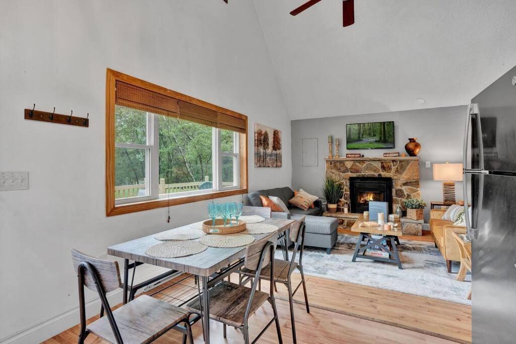 The Sage Chalet In Emerald Lakes, Poconos! Long Pond Экстерьер фото