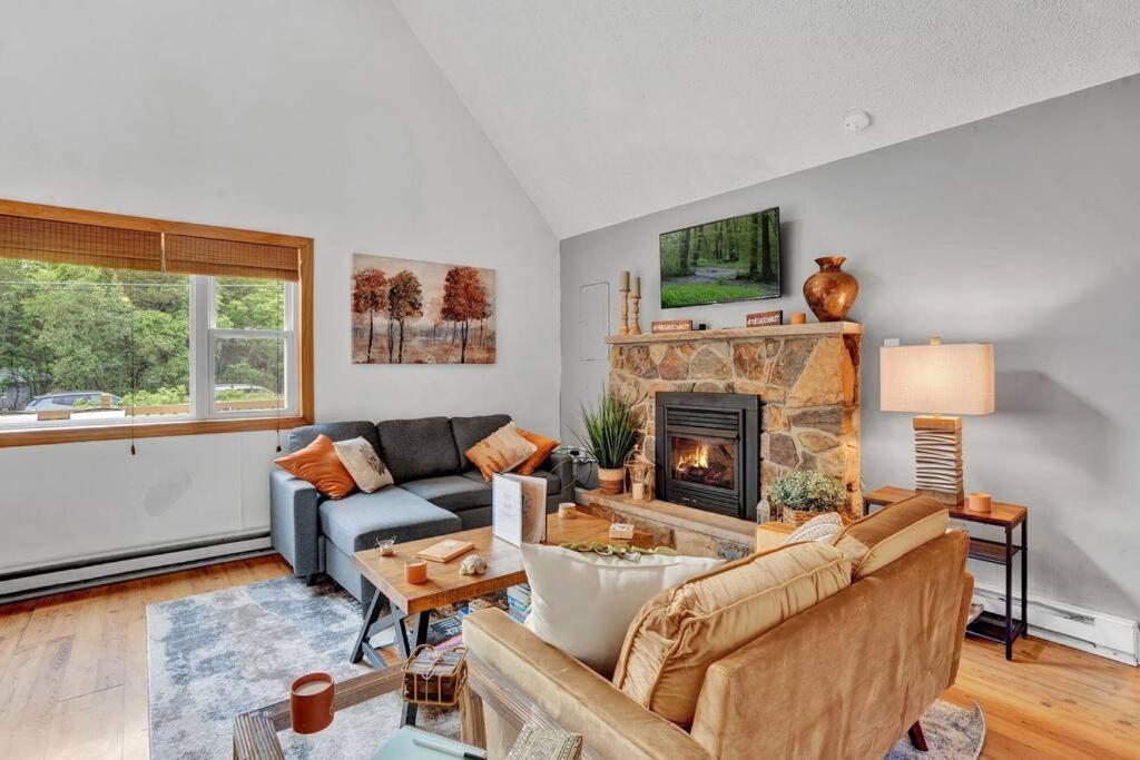 The Sage Chalet In Emerald Lakes, Poconos! Long Pond Экстерьер фото
