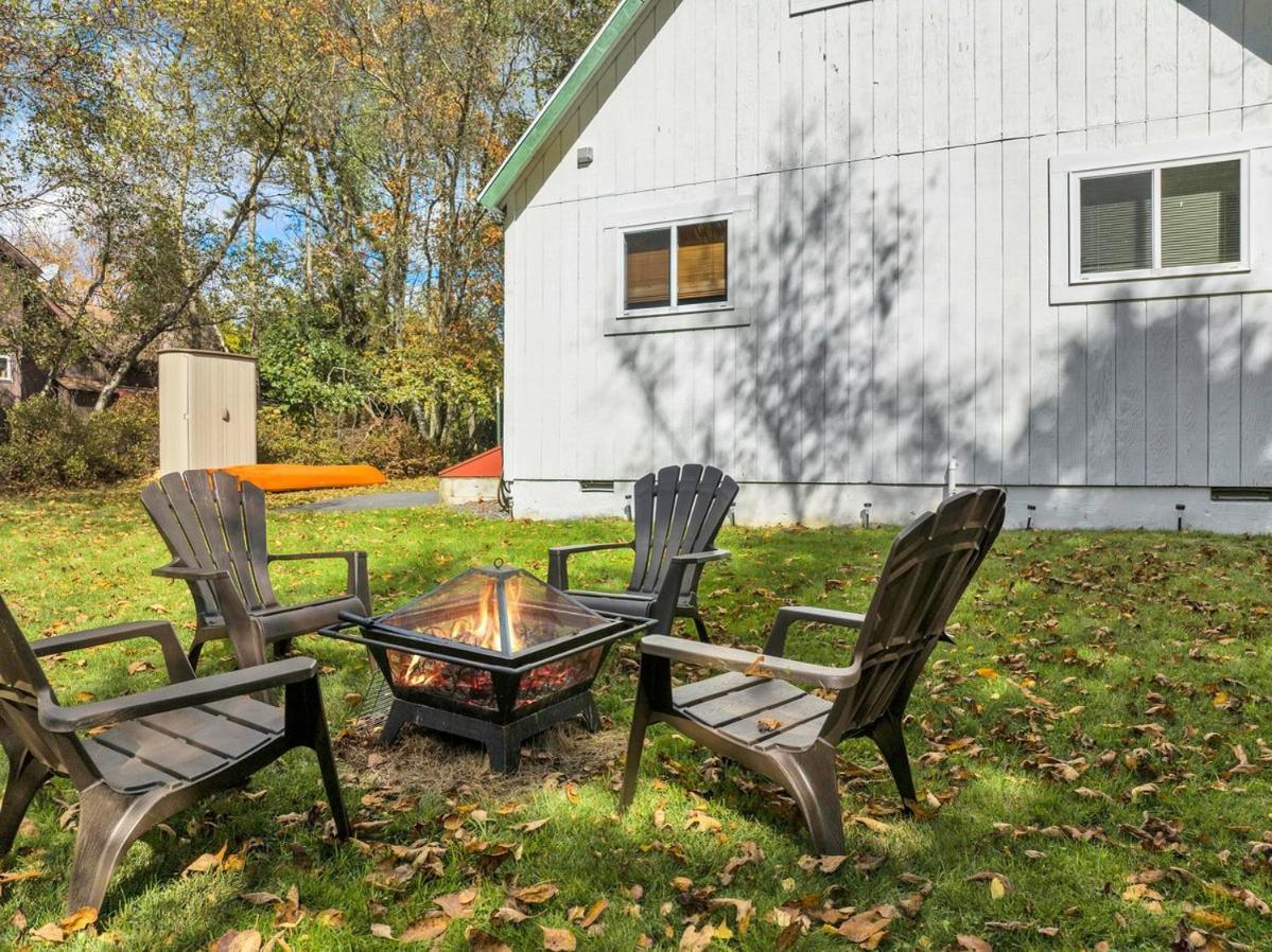 The Sage Chalet In Emerald Lakes, Poconos! Long Pond Экстерьер фото